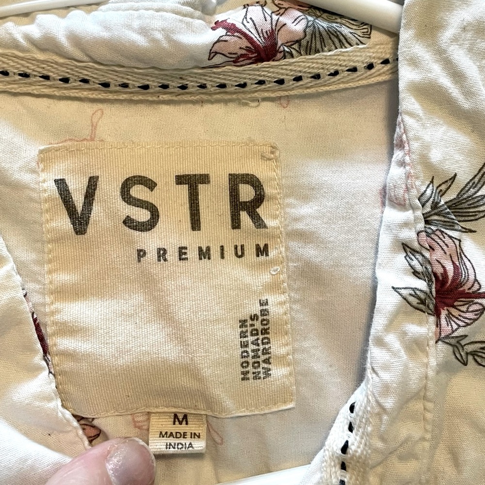 VSTR  Premium Short Sleeve ButtonUp Shirt - Picture 3 of 4